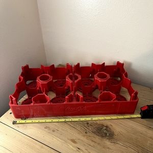 COCA COLA COKE CRATE RED PLASTIC HOLDS 2L BOTTLES FOR 8 HEAVY DUTY